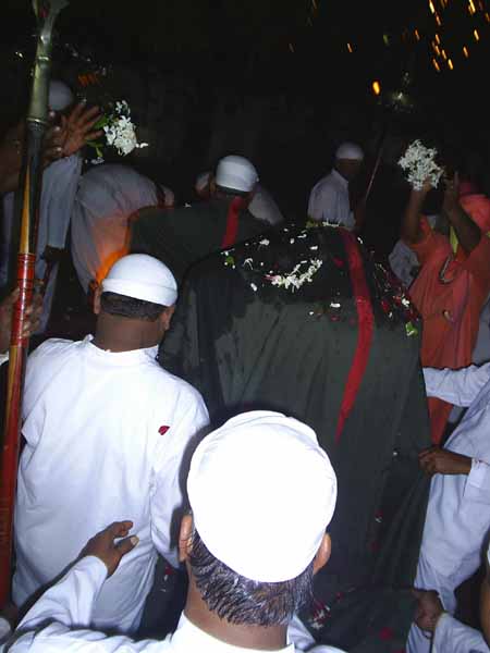Swami moves unseen