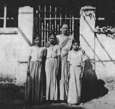 Thambyah Madam, ca. 1960