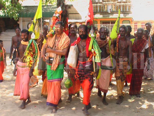 வடக்கிலிருந்து கதிர்காம ஆலயத்தை நோக்கிய சமாதான பாதயாத்திரை