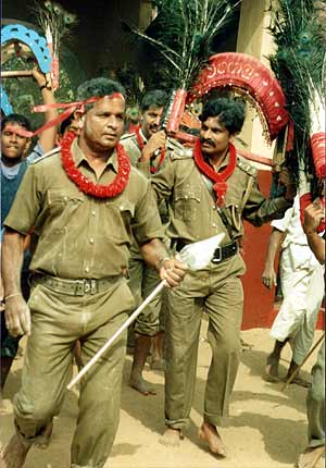 Police kavadi