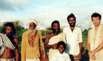 1990 Kataragama Pada Yatra pilgrims