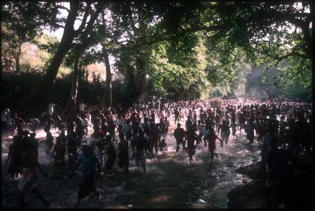 Kataragama water-cutting pandal